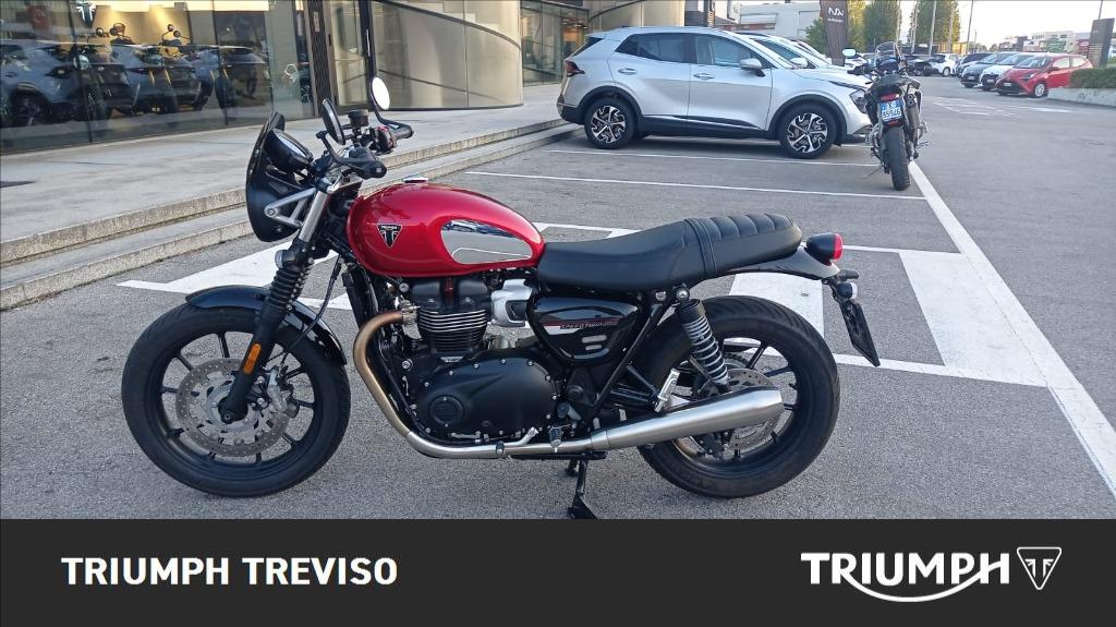 TRIUMPH Street Twin 900 