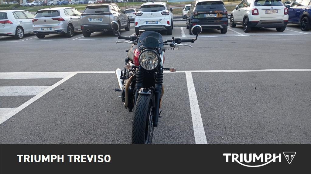 TRIUMPH Street Twin 900 